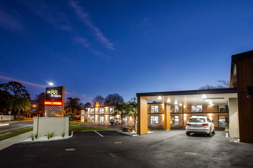 One88 On Commerce Whakatāne Exterior foto A typical motel in New Zealand